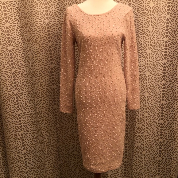 Jennifer Lopez Dresses & Skirts - Jennifer Lopez Blush Pink Chic Textured Dress